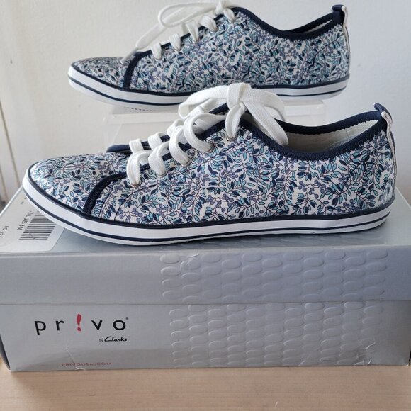 Blue Pr!vo By Clarks Tangelo Floral Sneakers (size: 8M) - Picture 1 of 16